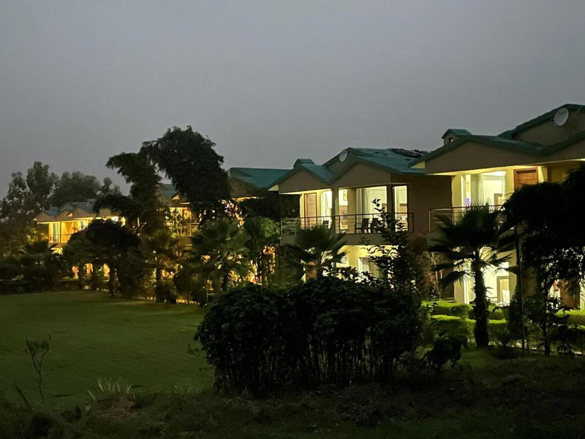 Winsome Resort & Spa Corbett Rāmnagar Exterior foto