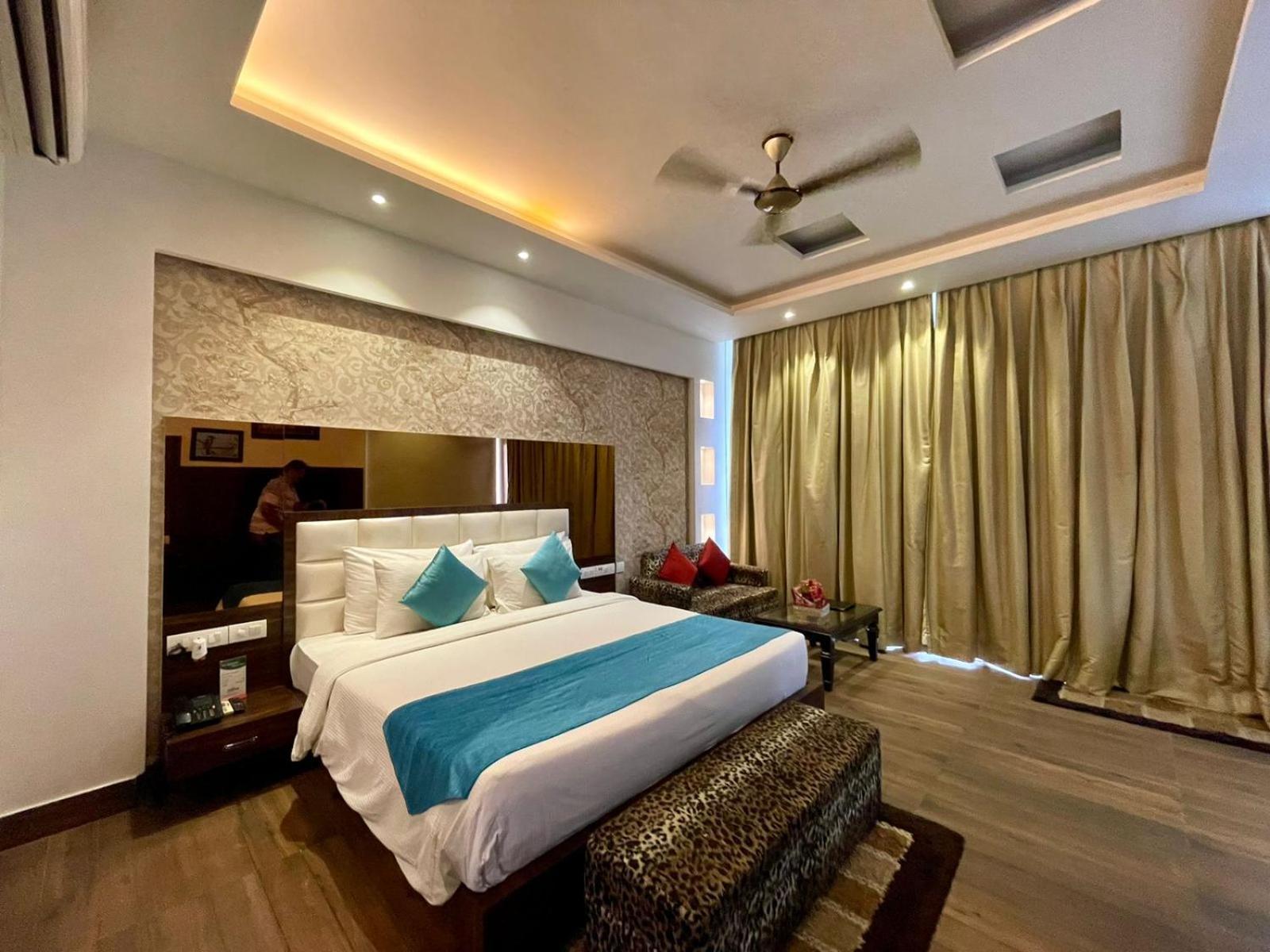 Winsome Resort & Spa Corbett Rāmnagar Exterior foto