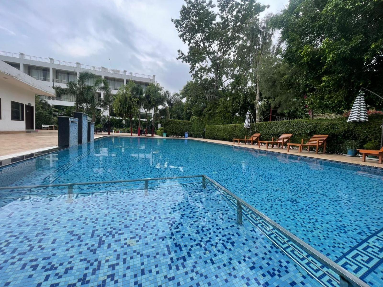 Winsome Resort & Spa Corbett Rāmnagar Exterior foto